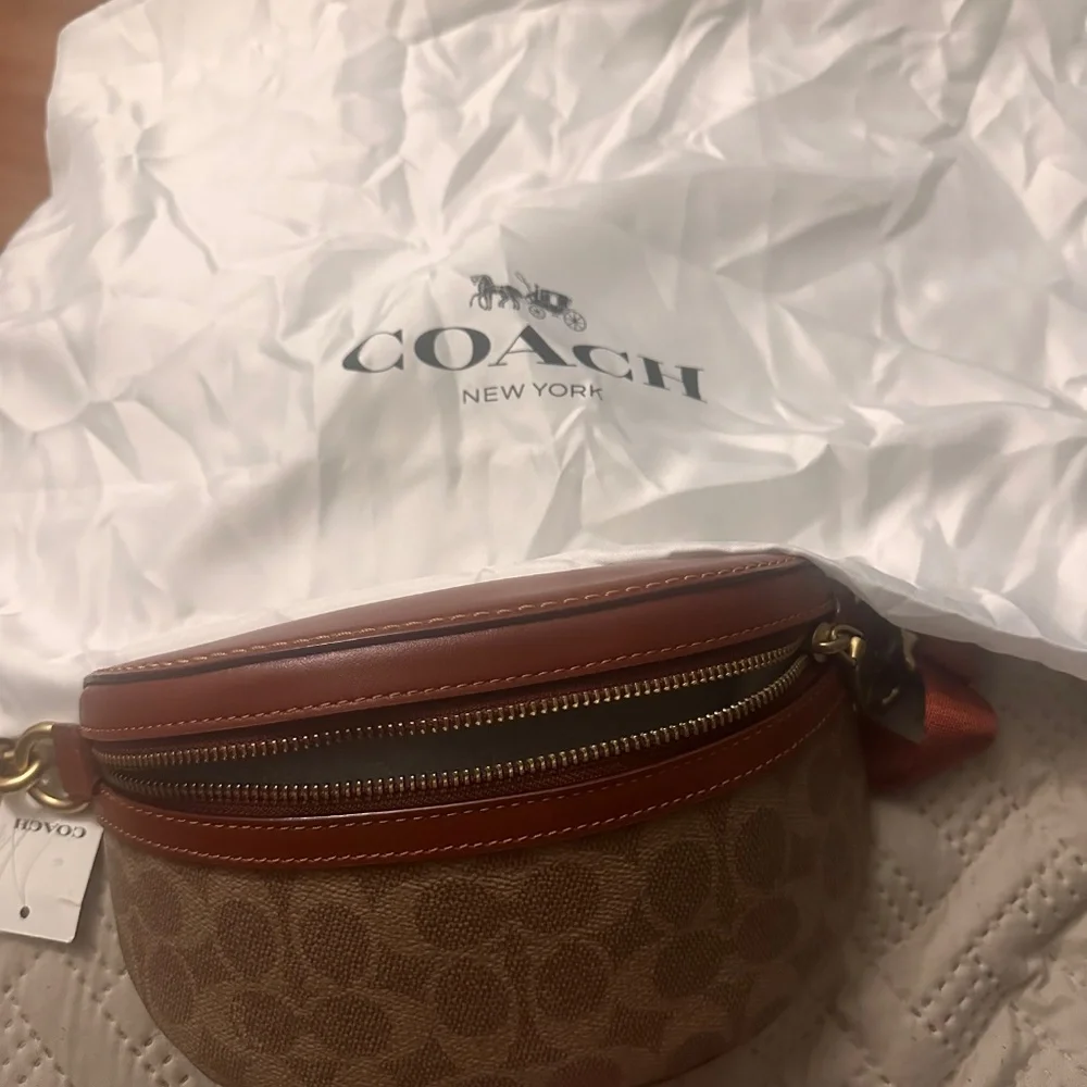 Coach belt bag - Picture 2 of 6